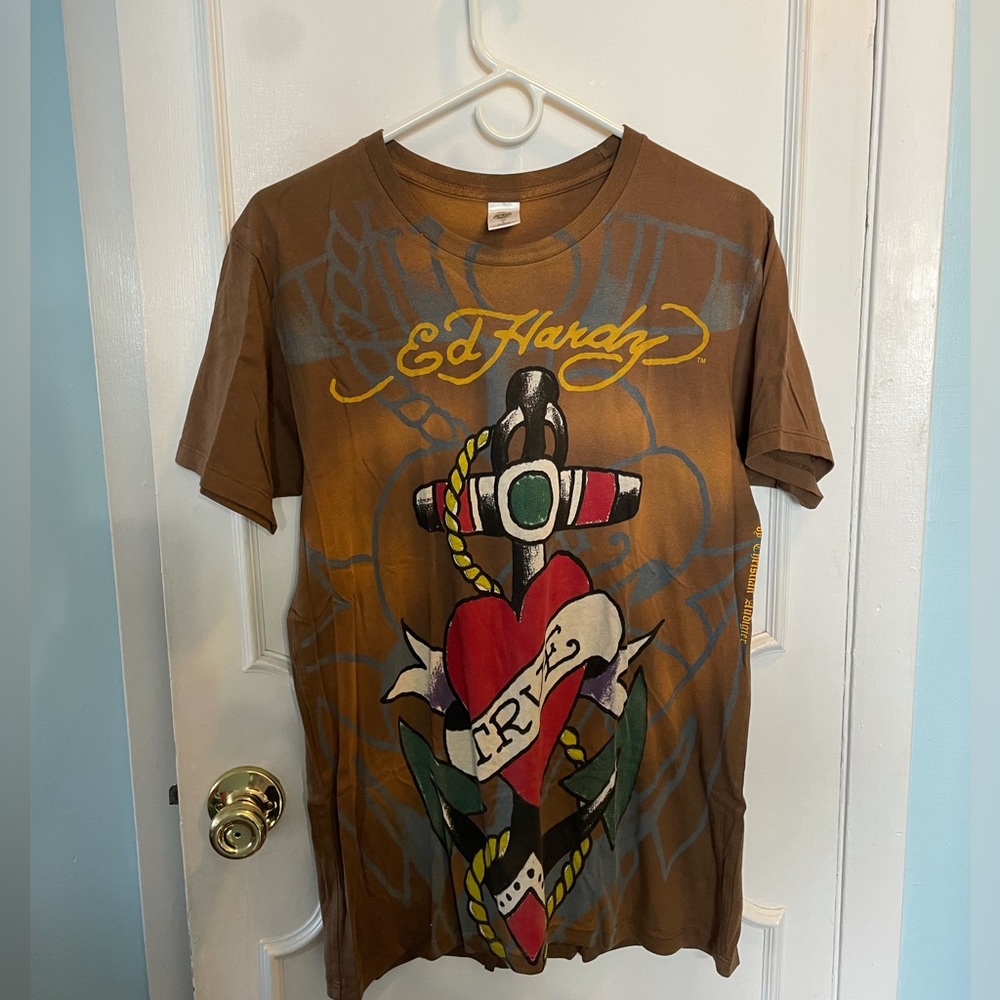 Mens Ed Hardy tshirt tee shirt size small brown anchor heart sailor